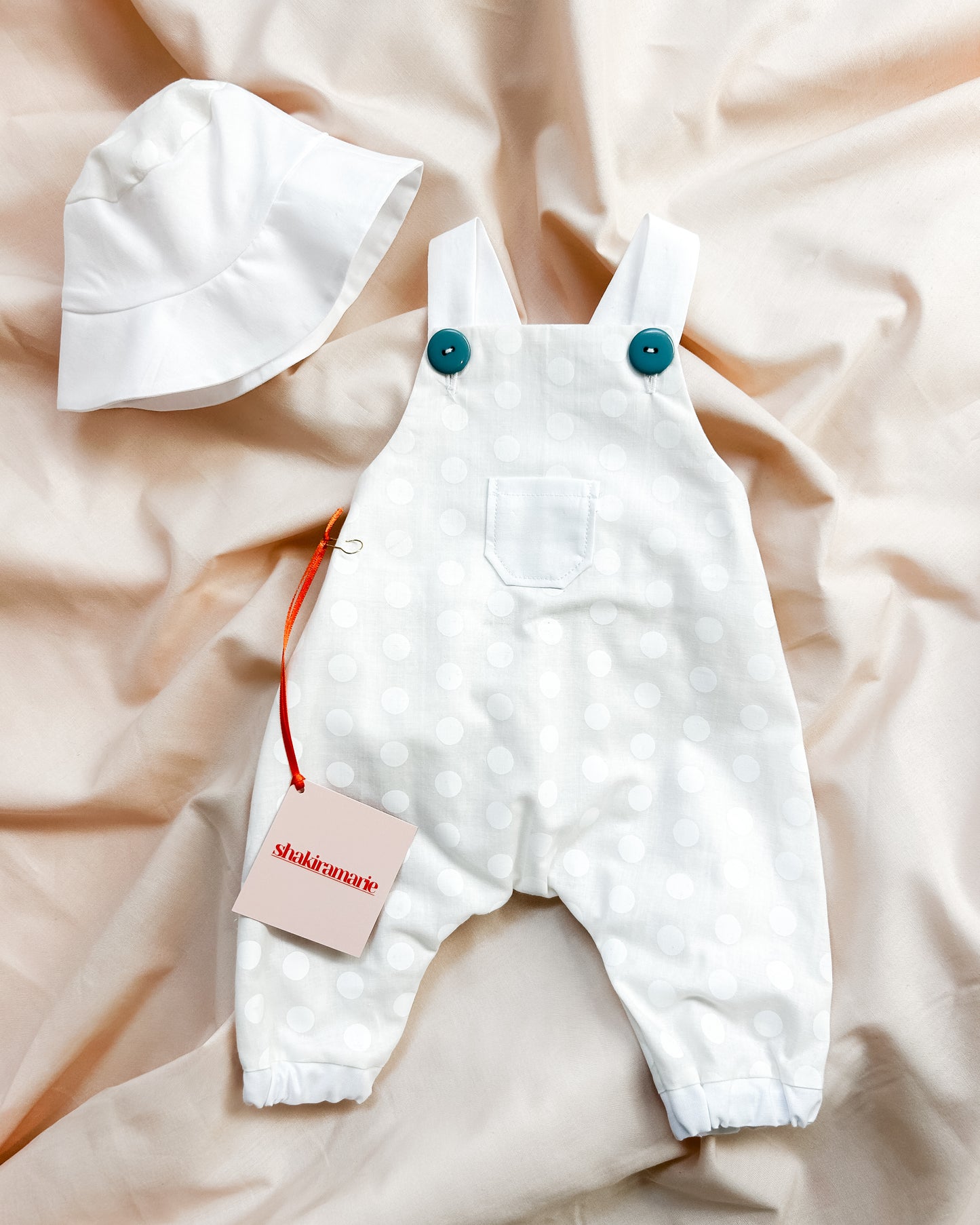 WHITE DOTS JUMPER SET