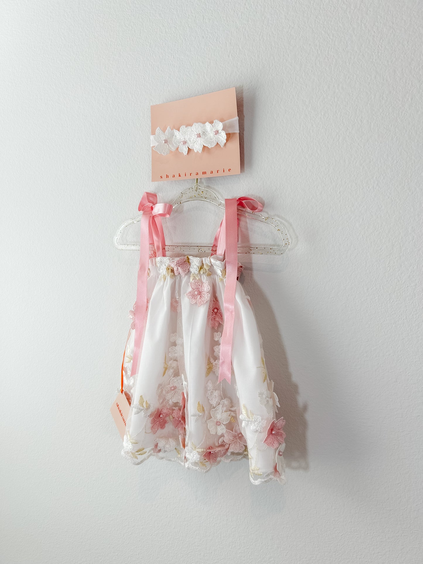 AMIRA NEWBORN DRESS